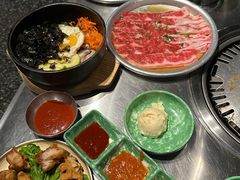 -欧巴炭烤肉오빠숯불구이(南京东路店)