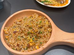 -肥肥虾庄·金牌油焖大虾(汉口城市广场店)