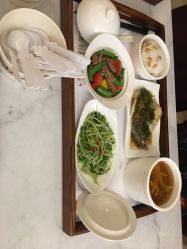 -莉泽月子中心(凯旋江景店)