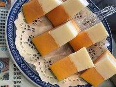 -广信牛奶甜品世家(台东店)