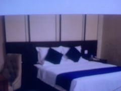 -蓝蔻酒店(深圳东站布吉万象汇店)