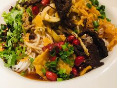 干捞海南粉-闻见中国海南菜(K11店)