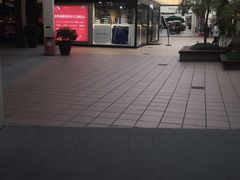 -宁波杉井奥特莱斯广场