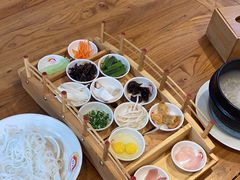 -双桥园·云南过桥米线(古城南门店)