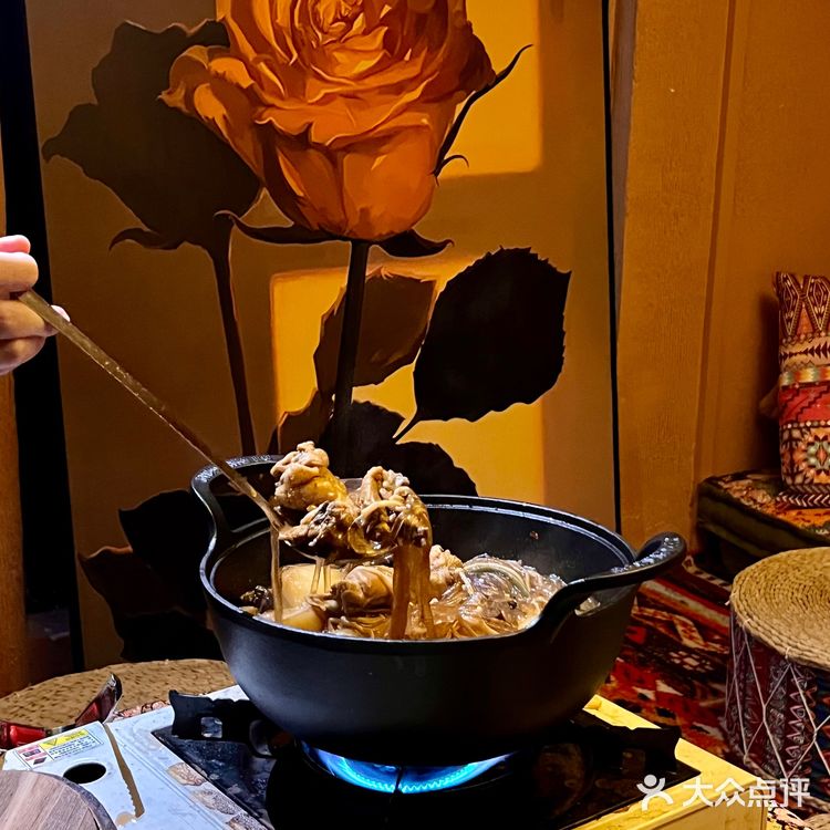 厦门也能吃到铁锅炖…