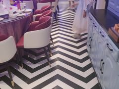-巴特餐饮6加1音乐餐吧·新疆菜