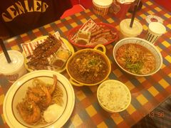 -万能料理屋(钟鼓岭路店)