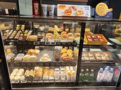 -星巴克(杭州湖滨银泰E区店)
