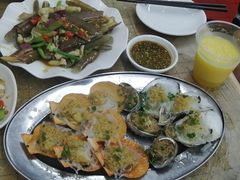 蒜蓉粉丝蒸扇贝-忆海南海鲜(椰风巷第一市场店)