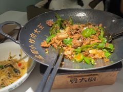 -费大厨辣椒炒肉(高铁吾悦广场店)