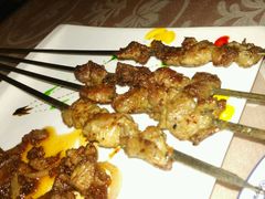 -马尔龙新疆饭店·清真(瑞景店)