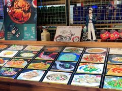 -宝燕海货工场(长江国际店)