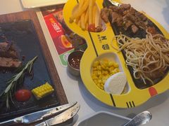 -豪客来牛排(华创国际广场店)