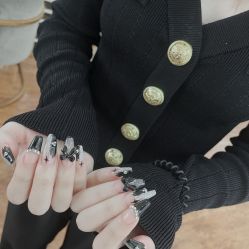 -柚子•猫美睫美甲
