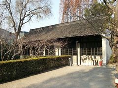 android_upload_pic-上海市龙华烈士陵园