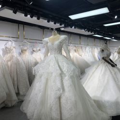 点击看大图 -曼青婚纱礼服馆