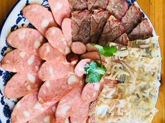 -鹤乡东北菜(崮山路店)