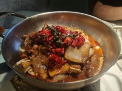 红颜馋嘴牛蛙锅-蜜桃花开·中西融合菜E&W(南长街店)