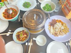 -黔蘑菇四季餐厅(观山湖店)