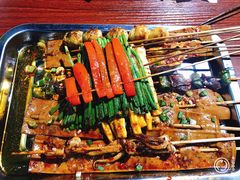 -764厂烧烤总店
