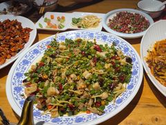 -小三峡食府(西五路店)