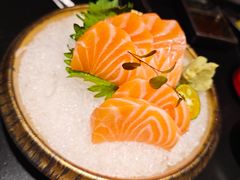 -山川小町·极番烧肉(新地假日广场店)