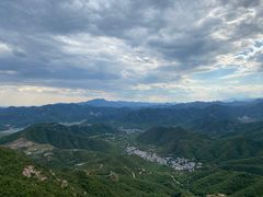 -定都峰