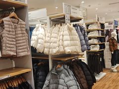 -优衣库(深圳万象天地旗舰店)