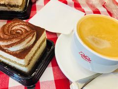 -红宝石·鲜奶小方(万航店)
