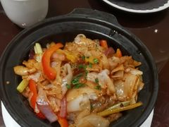 -广州中心皇冠假日酒店·百粤楼