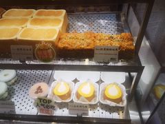 -君之狮子山·轻糖烘焙(松江印象城店)