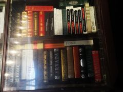 -钟书阁(松江泰晤士小镇店)