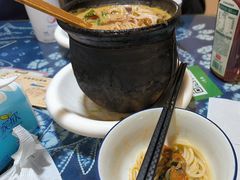 -云南李记罐罐米线饵丝小吃(汉中门金鹰店)