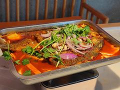 -老街烧烤大排档·地道湖北菜·龙虾馆(汉口火车站店)
