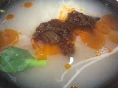 骨汁烫面-小竖点徽派卷面皮(洪都店)