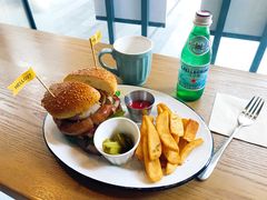 -HELLO 27 意面·沙拉·帕尼尼