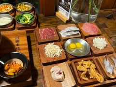 -银米·云南传统过桥米线(双廊黑金冠店)