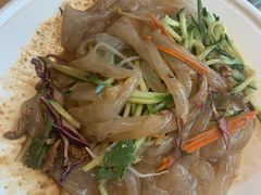东北七彩大拉皮-关东小磨东北菜(上海长风大悦城店)