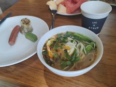 -杭州西湖湖滨银泰亚朵酒店