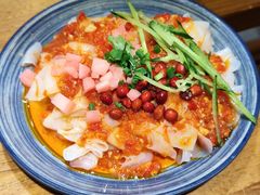 凉拌米皮-黔诚酸汤牛肉(甲秀楼店)