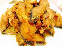 本帮熏鱼-旭龙鱼头王(航华店)