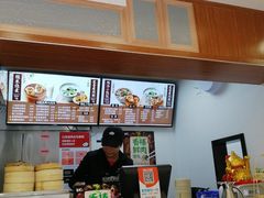 -吉祥馄饨(延安中路店)