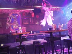 -喜鹊音乐酒馆(西街店)