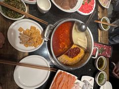 -周师兄大刀腰片火锅(洪崖洞旗舰店)