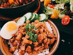 温泉蛋卤肉饭-Let's Taipei 非常烘焙(太古里店)