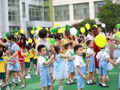 -英皇尤渡实验幼儿园