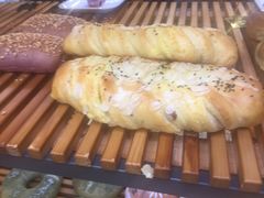 -焙丽拾光(麦凯乐直营店)