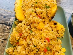 菠萝炒饭-长勺子东南亚(街道口店)