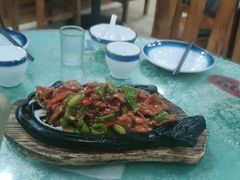 -鹤乡东北菜(崮山路店)