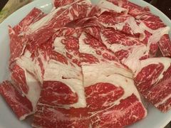 -三人行骨头王火锅(长寿店)